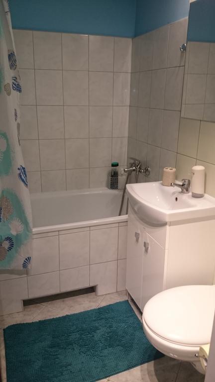 Apartament Obroncow Wybrzeza Appartement Gdańsk Buitenkant foto